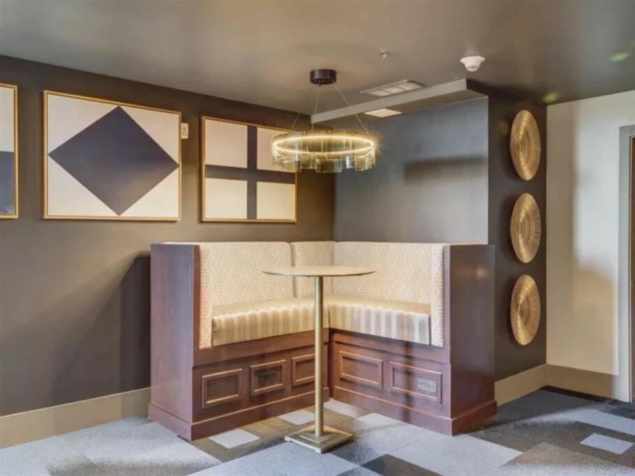 Luxurious Retreat In Slc Apartment Salt Lake City Ngoại thất bức ảnh
